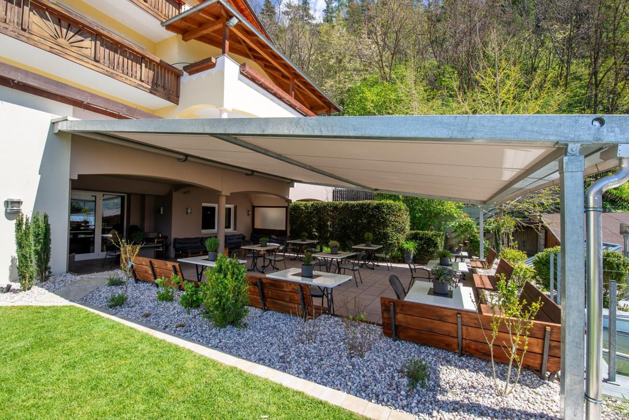 Saldur Small Active Hotel Злудерно Экстерьер фото