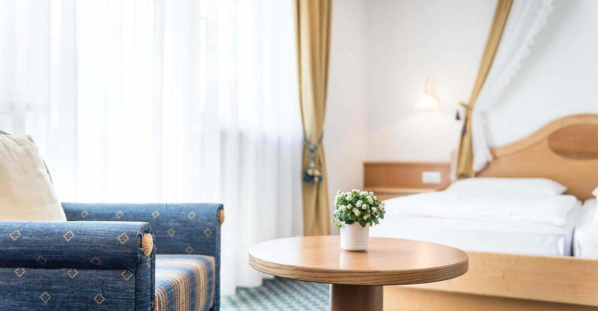 Saldur Small Active Hotel Злудерно Экстерьер фото