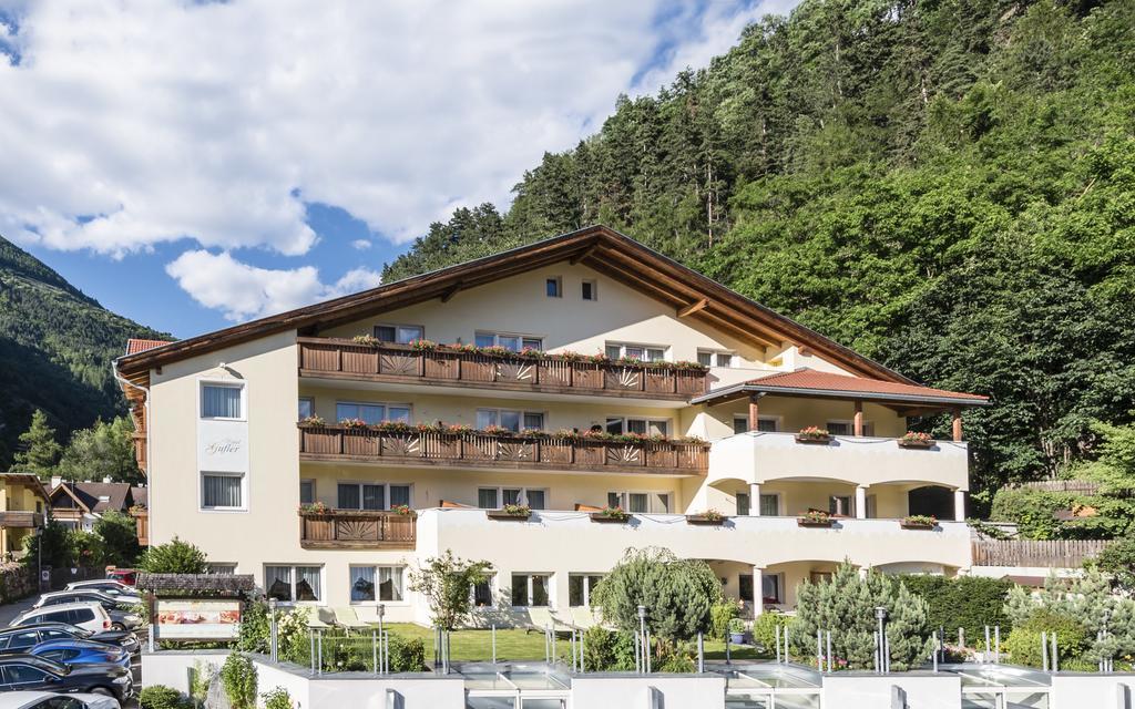 Saldur Small Active Hotel Злудерно Экстерьер фото
