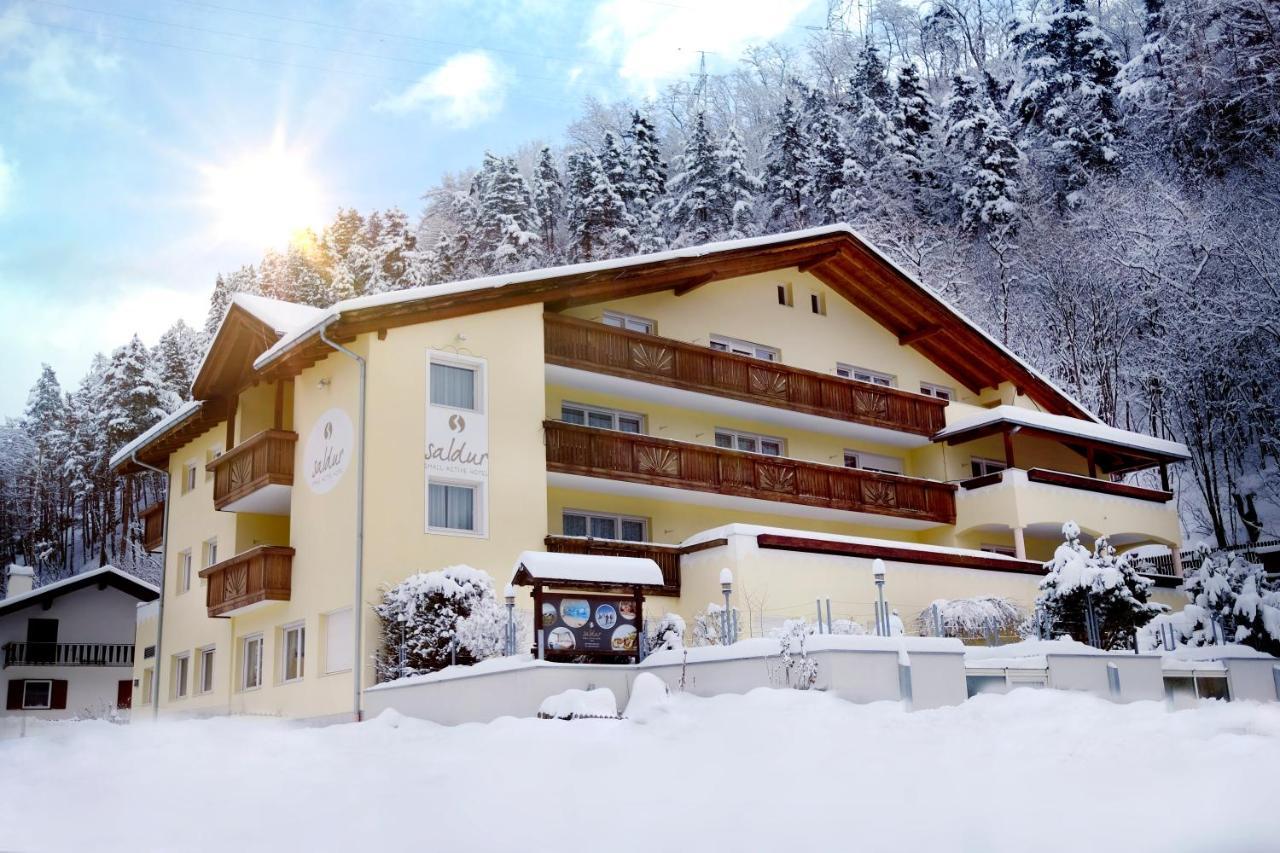 Saldur Small Active Hotel Злудерно Экстерьер фото